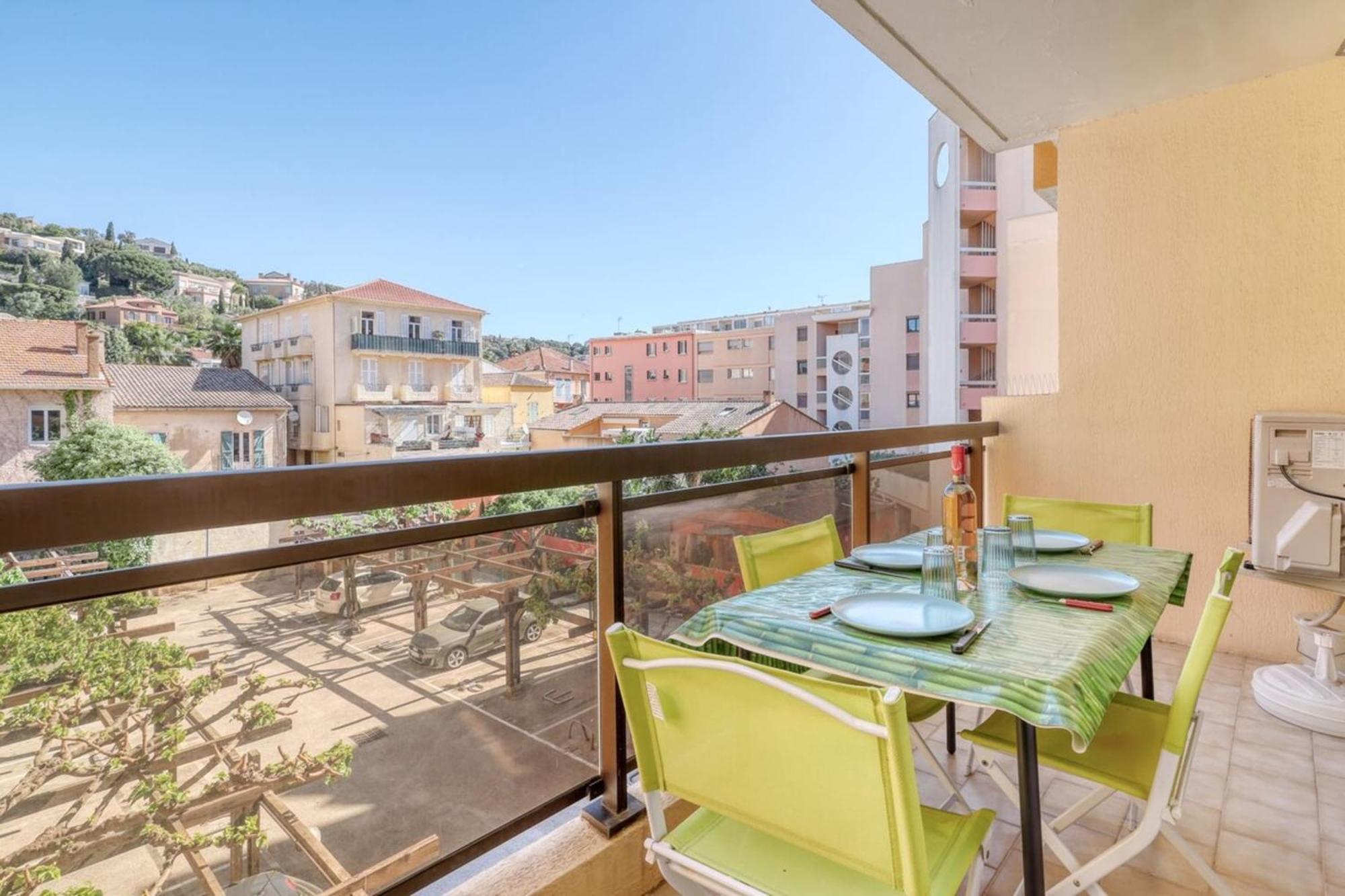 Apartment Lavandou - T2 In The Center - 200 M From The Sea Le Lavandou